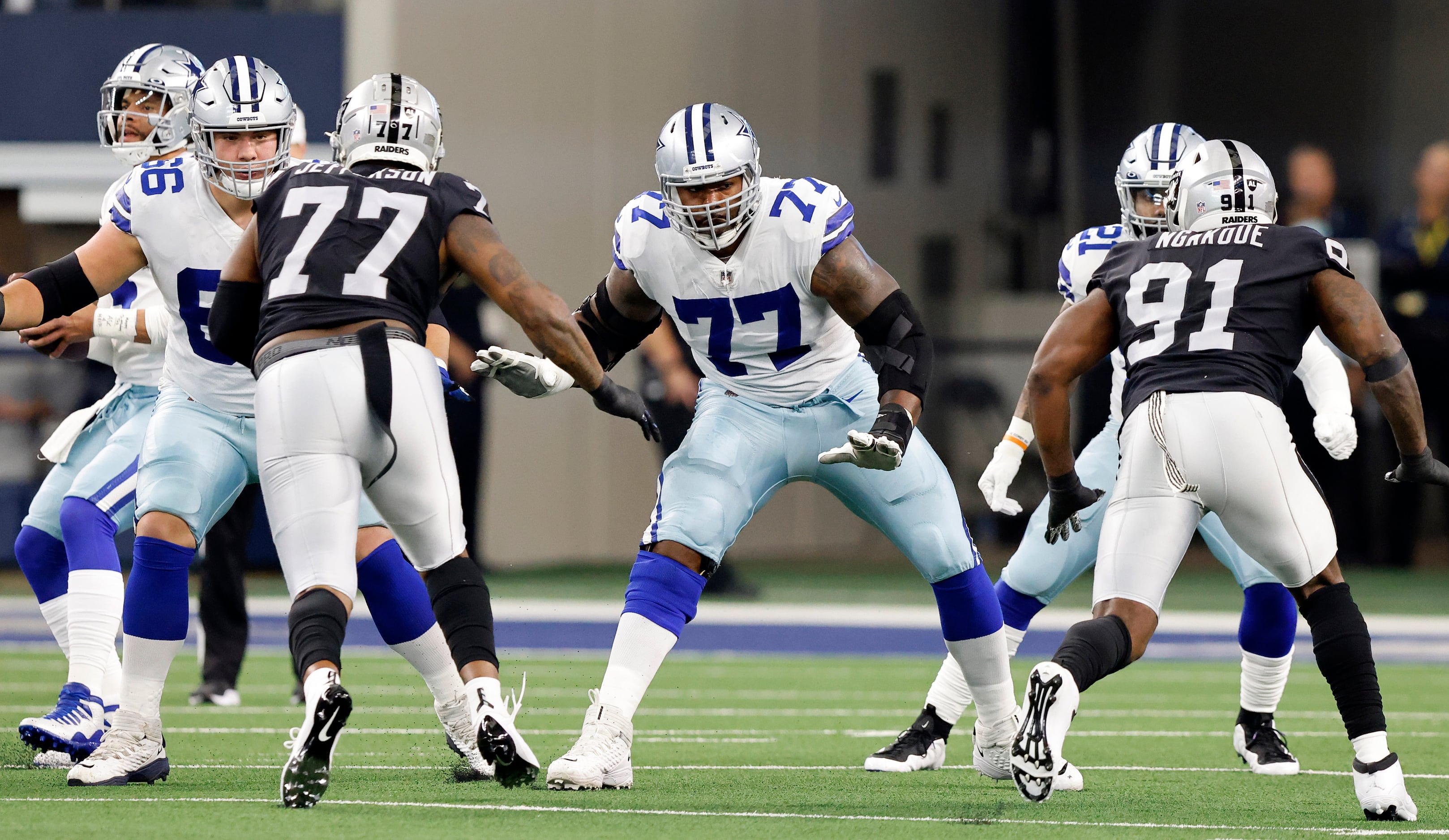 Dallas Cowboys right tackle Terence Steele to undergo MRI