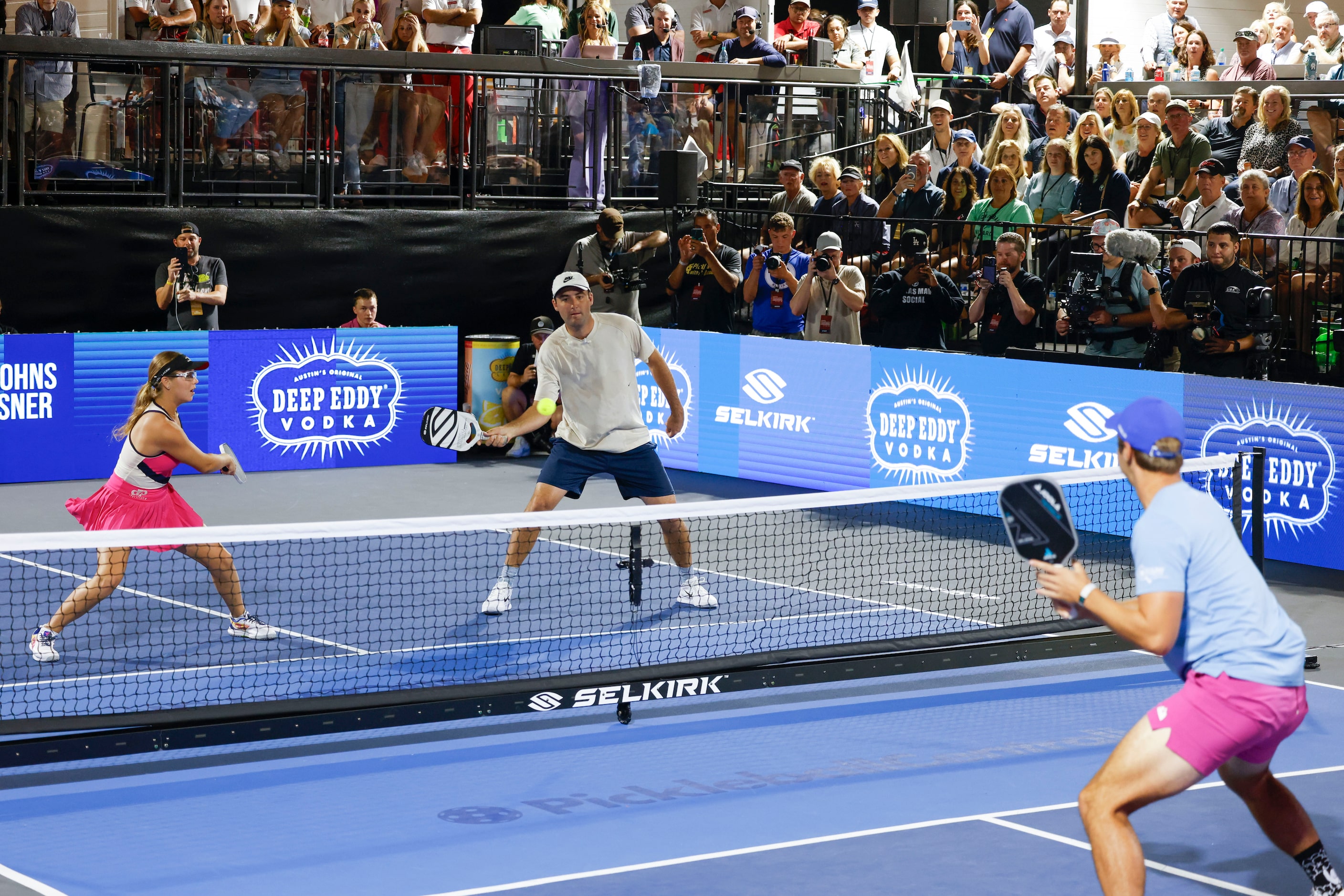 Pickleball Pro World number 1 player, Anna Leigh Waters
(left) watches as pro golfer Scottie...