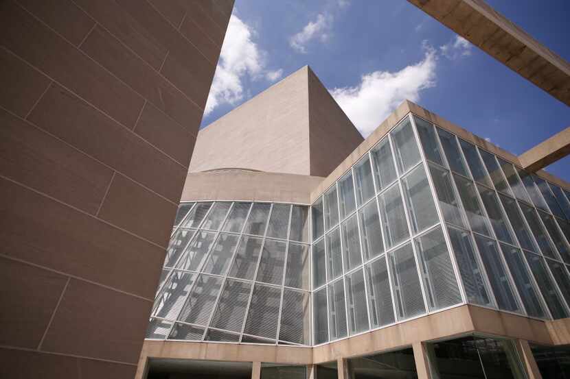 Morton H. Meyerson Symphony Center 