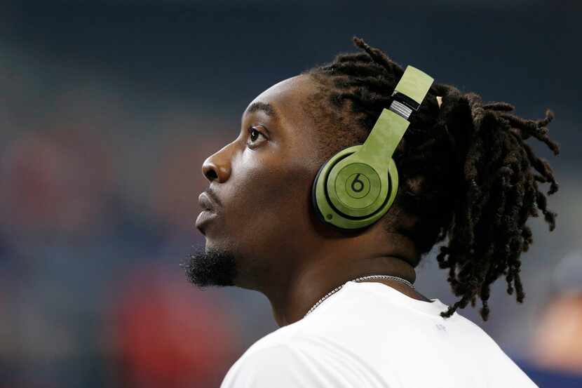 Dallas Cowboys defensive end Demarcus Lawrence (90) before a game against the Tampa Bay...