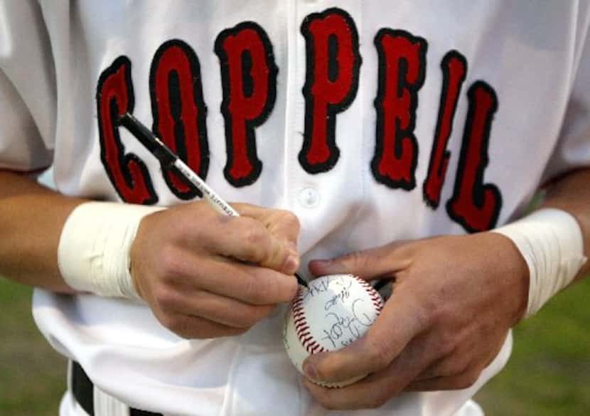 ORG XMIT: *S0408459423* 03/30/04 -- #66813 -- Coppell High School baseball player Corey...