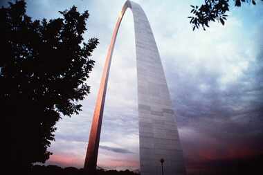 The Gateway Arch is one just two things St. Louis has that Dallas lacks.