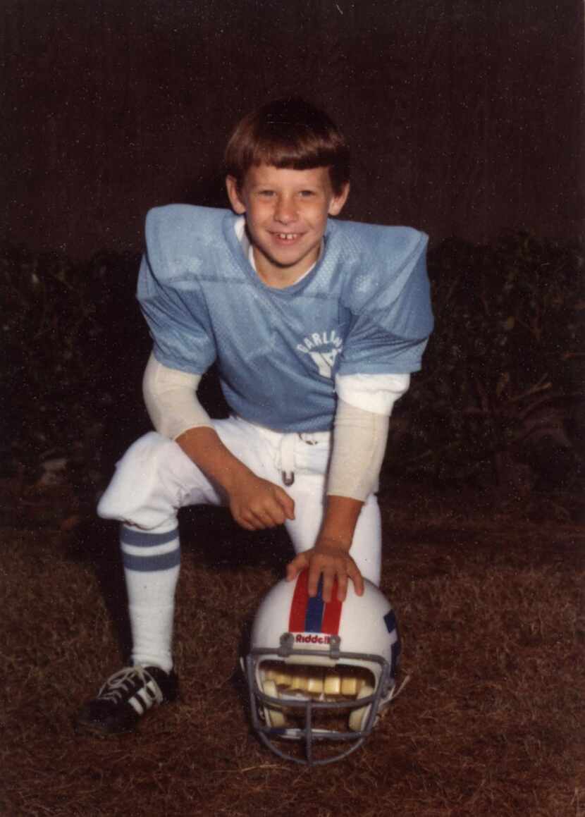 Lance Armstrong played youth football for the 'Oilers' in the Dallas-Fort Worth area in 1979.