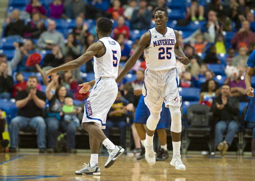 Dec 30, 2015; Arlington, TX, USA; Texas-Arlington Mavericks guard Kaelon Wilson (5) and...