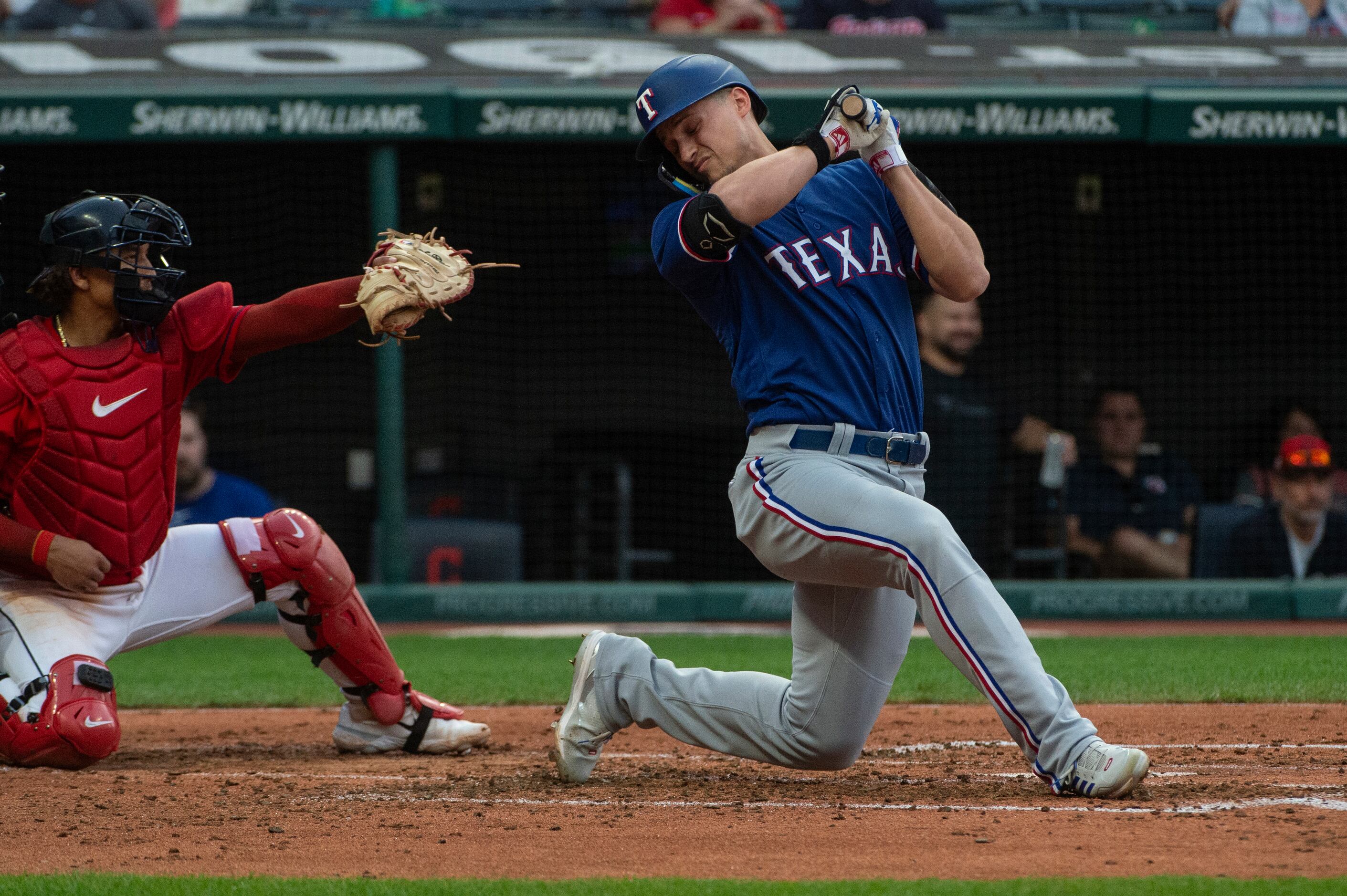 A's extend six game winning streak, sweep Texas Rangers