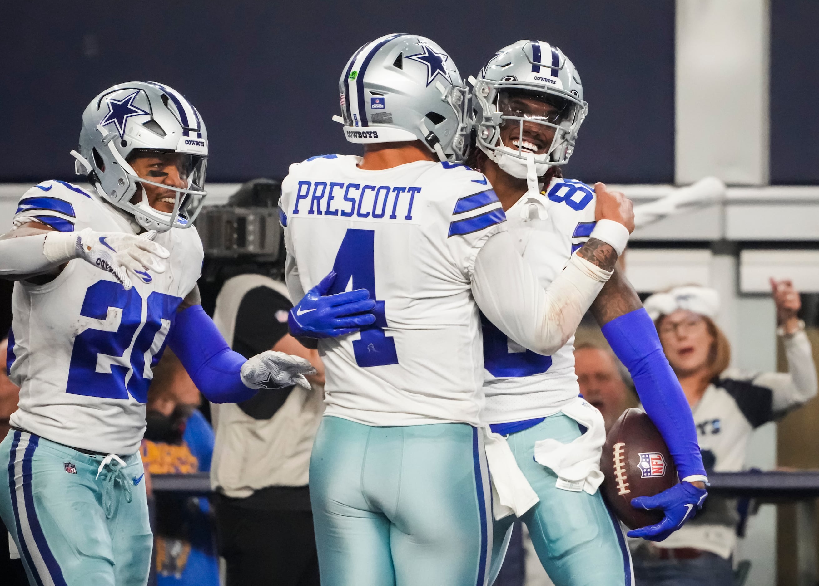 Four Cowboys crack top 10 in NFL merchandise sales