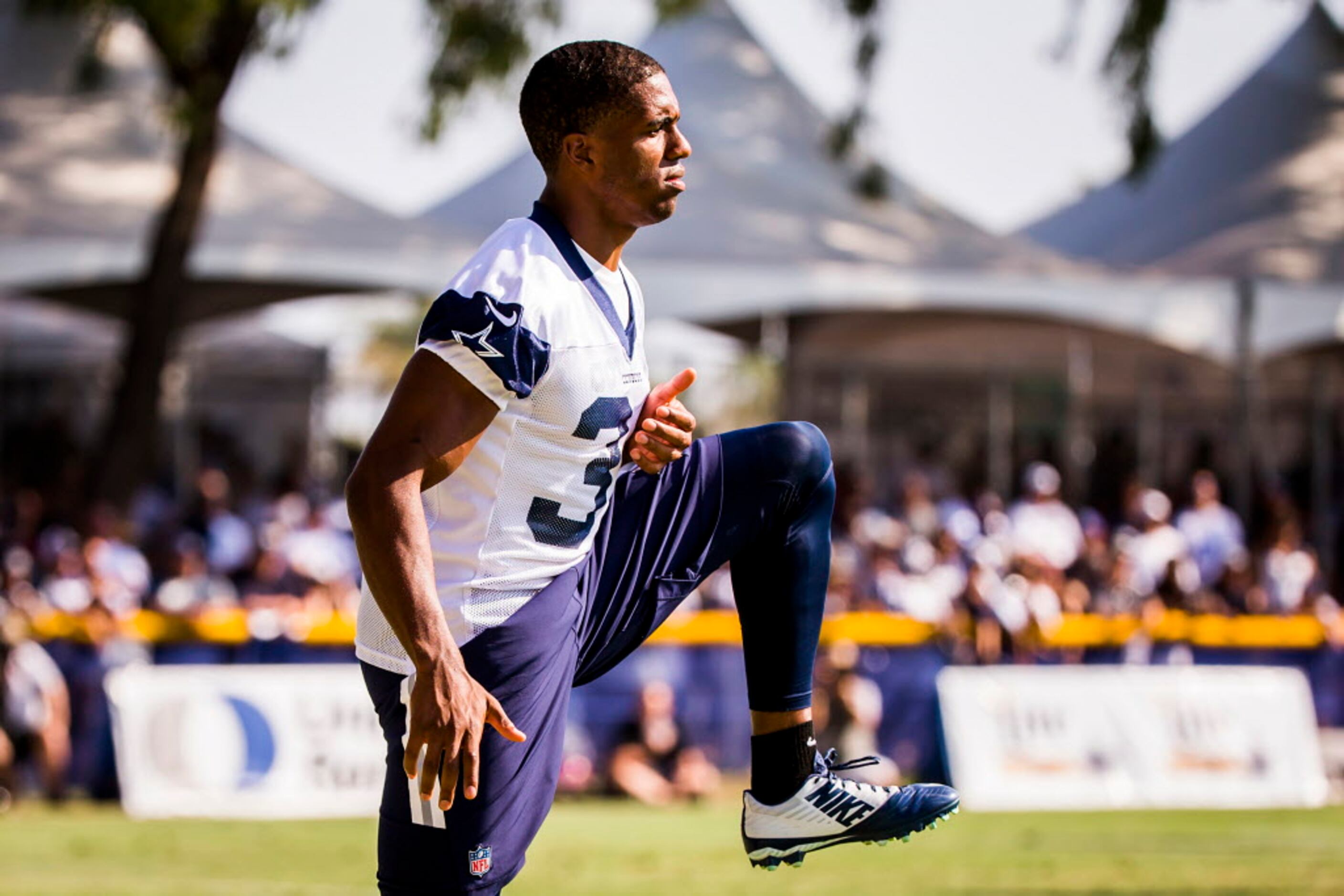 Dallas Cowboys' 2015 projected starting lineup: Who starts at RB, replaces  Orlando Scandrick?