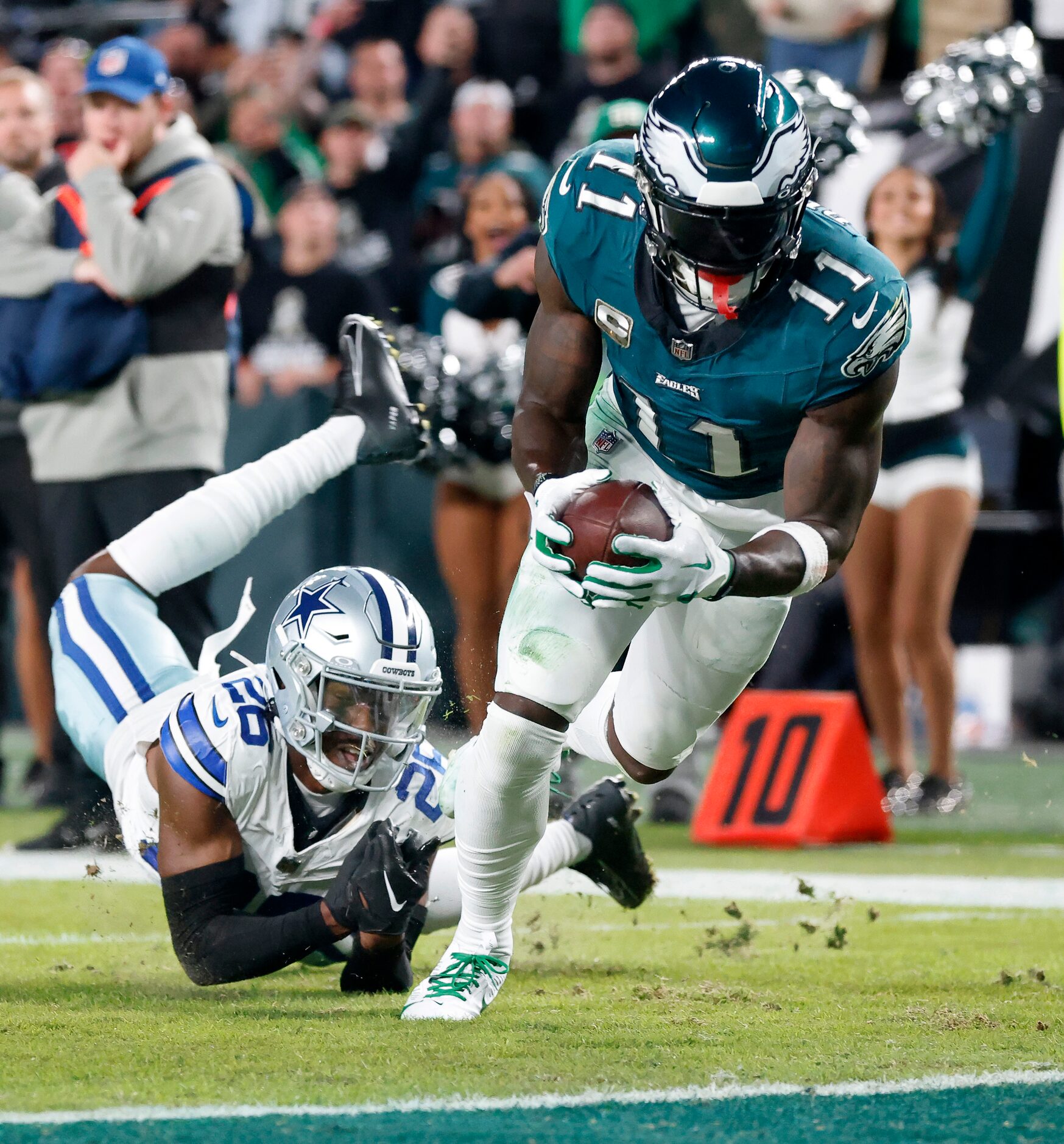 Philadelphia Eagles wide receiver A.J. Brown (11) breaks free from Dallas Cowboys cornerback...