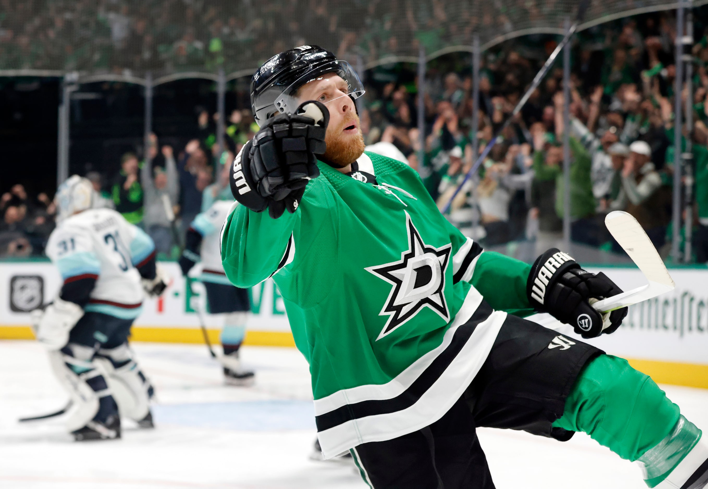 Dallas Stars center Joe Pavelski (16) celebrates after his first of two first period goals...