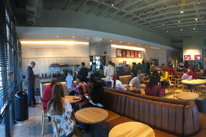 The new Starbucks in Oak Cliff's Red Bird neighborhood drew long lines and lots of...