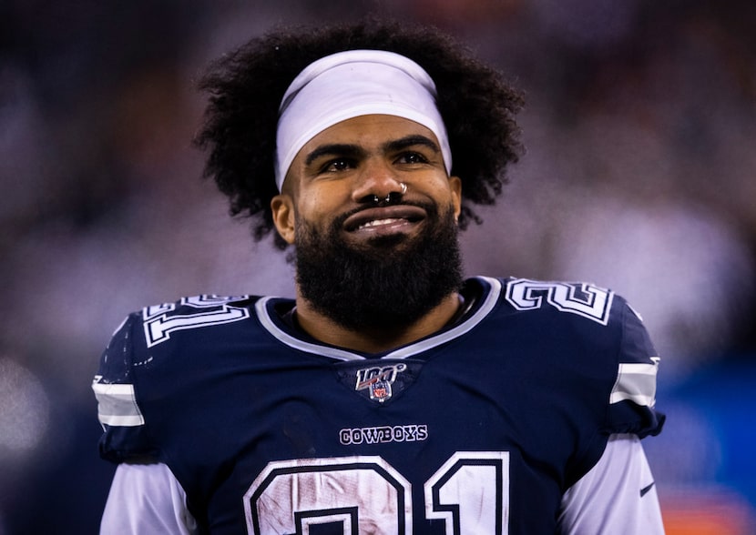 FILE - Cowboys running back Ezekiel Elliott (21) smiles after a touchdown in the fourth...