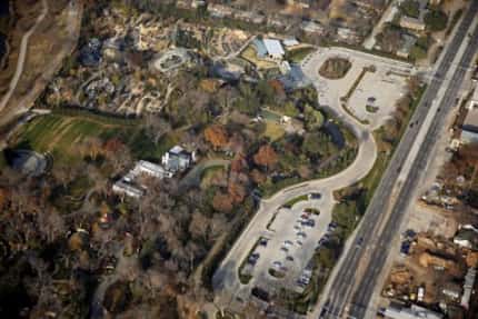  The arboretum (at left) and Garland Road. (G.J. McCarthy/The Dallas Morning News)