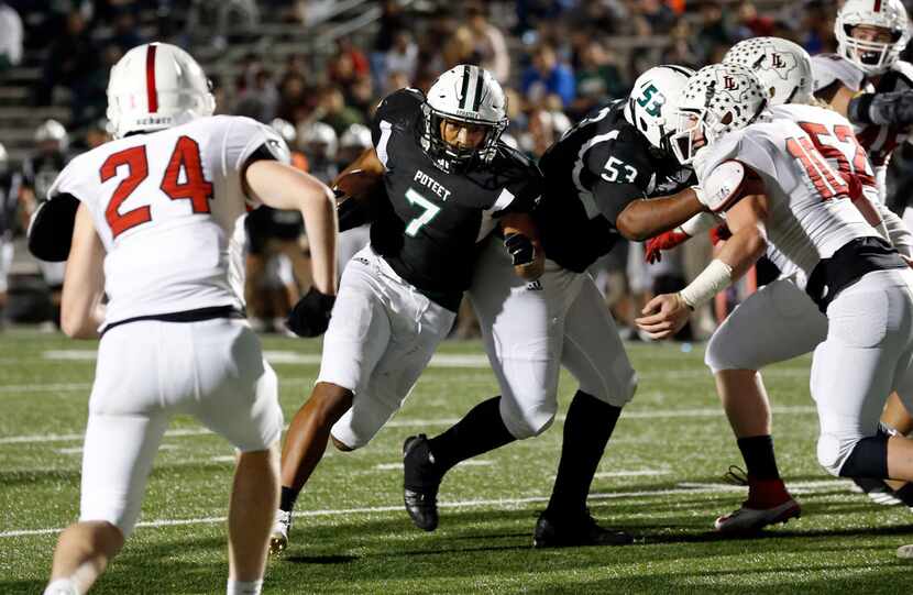 Mesquite Poteet's Seth McGowan (7) takes the football into the end zone for a touchdown...