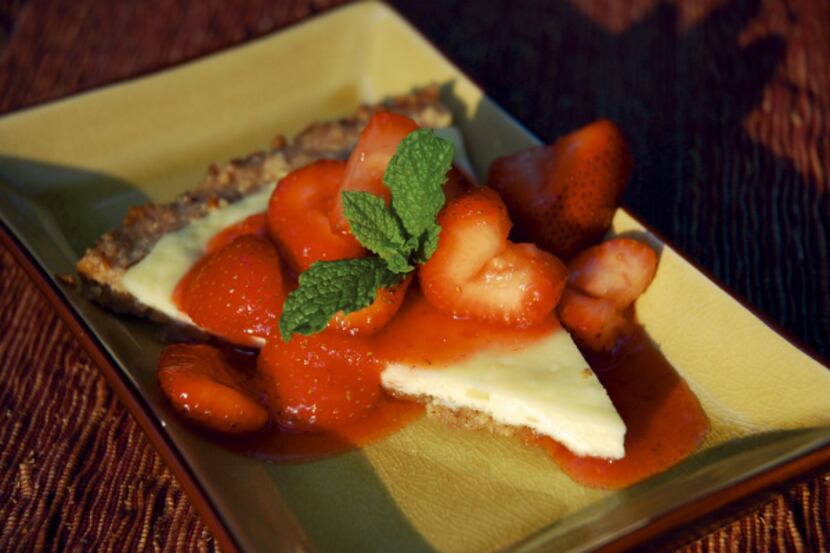 Creamy Tart With Pecan Crust and Berries