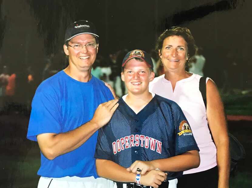 Texas Rangers pitcher Wes Benjamin is flanked by parents Scott and Jan (Courtesy/Benjamin...