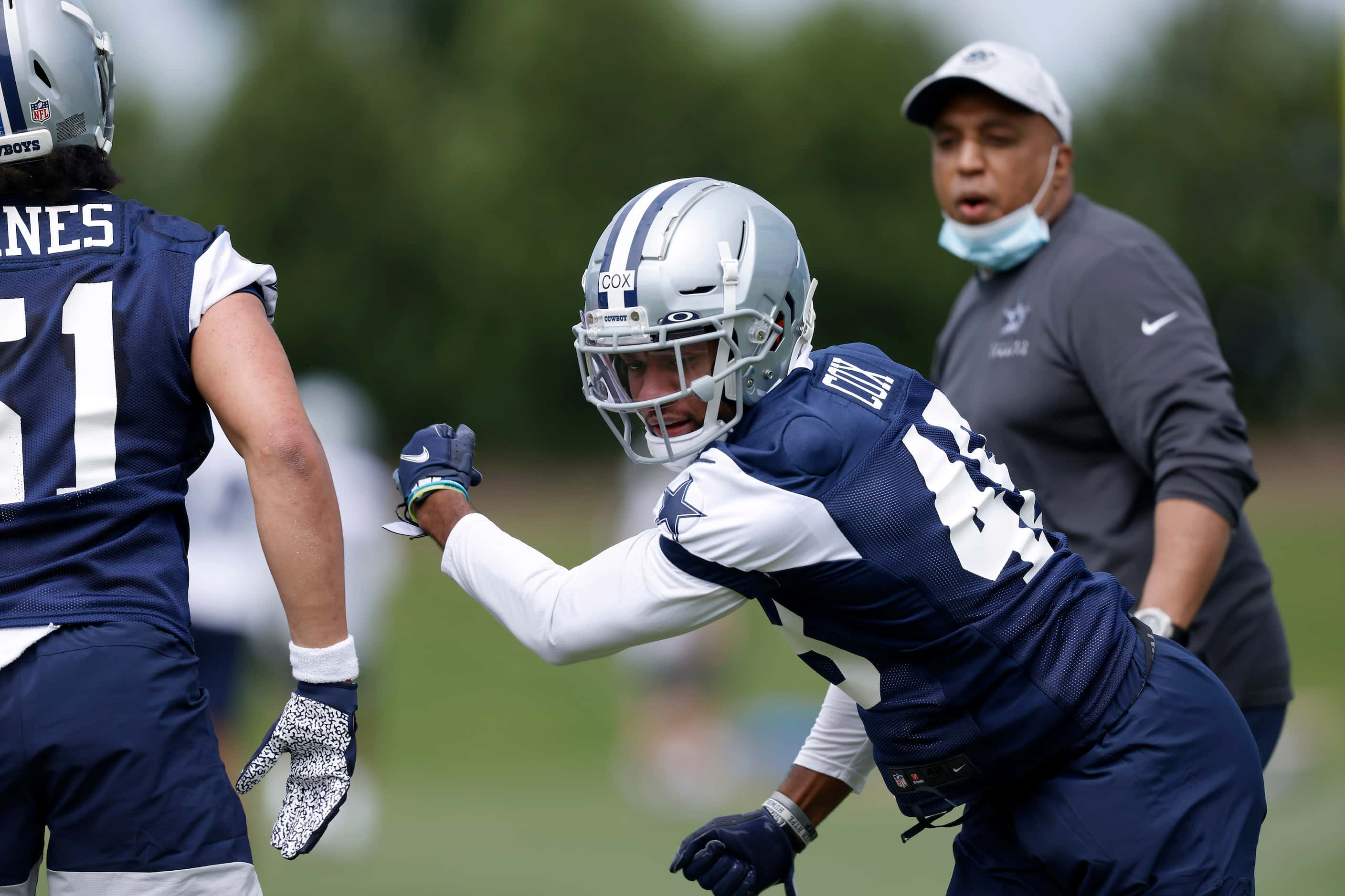 Dallas Cowboys rookie linebacker Jabril Cox (48) runs through drills at rookie minicamp at...