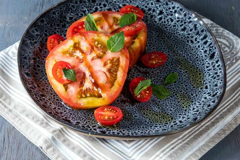 Fresca y ligera ensalada de tomate (AGENCIA REFORMA)
