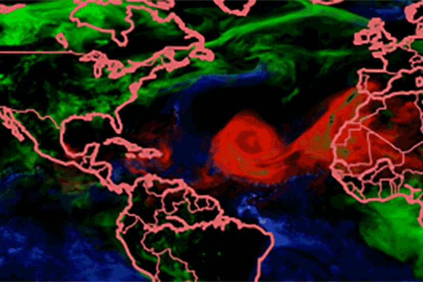 Saharan dust (in red) is seen making its way across the Atlantic Ocean from July 17 to 24.