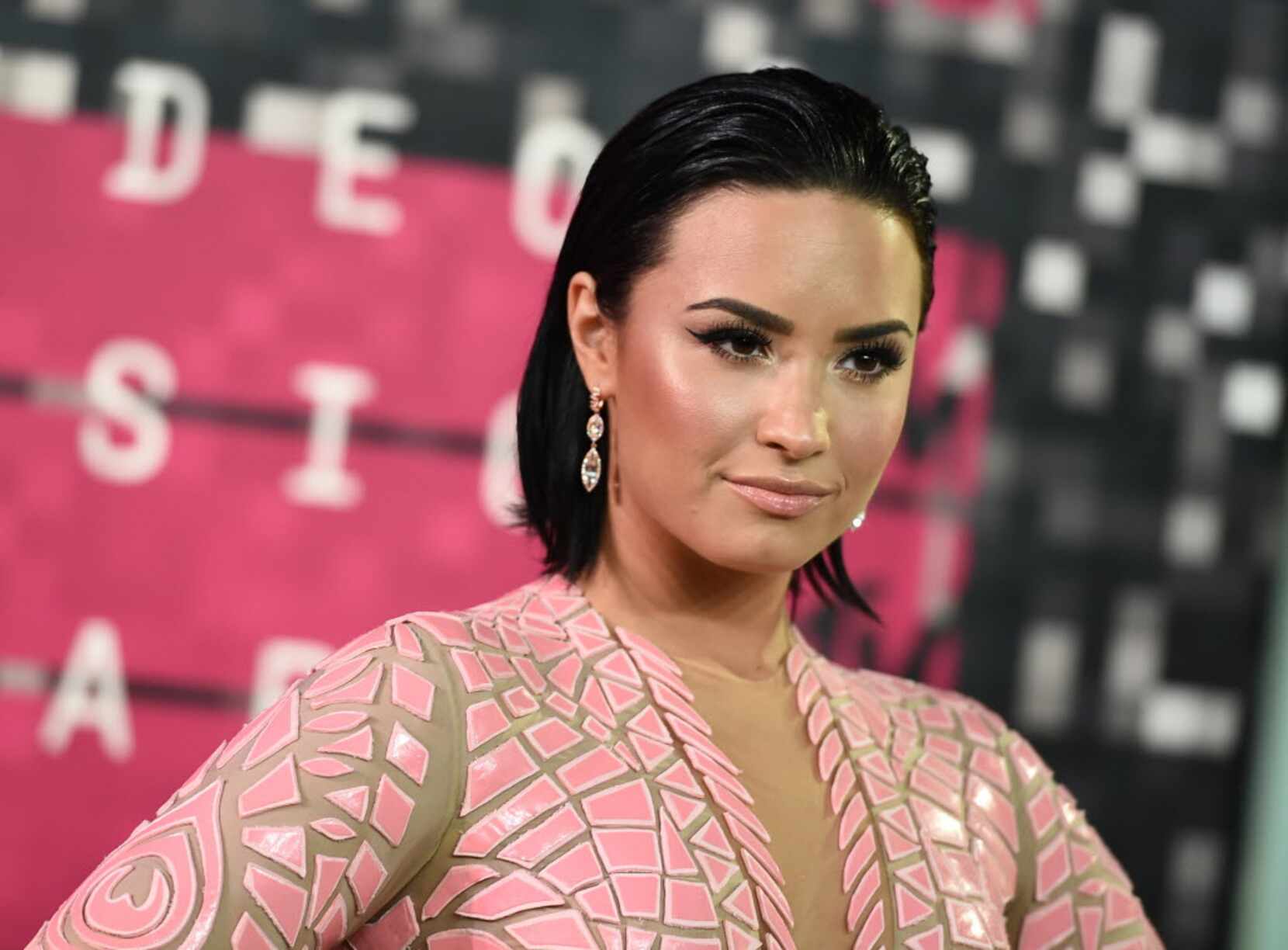 Demi Lovato aims to say a lot about body-image issues with nude Vanity Fair  shoot