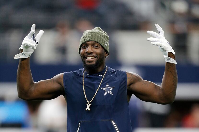 FILE -- In this Nov. 5, 2017 file photo, Cowboys wide receiver Dez Bryant (88) warms up...