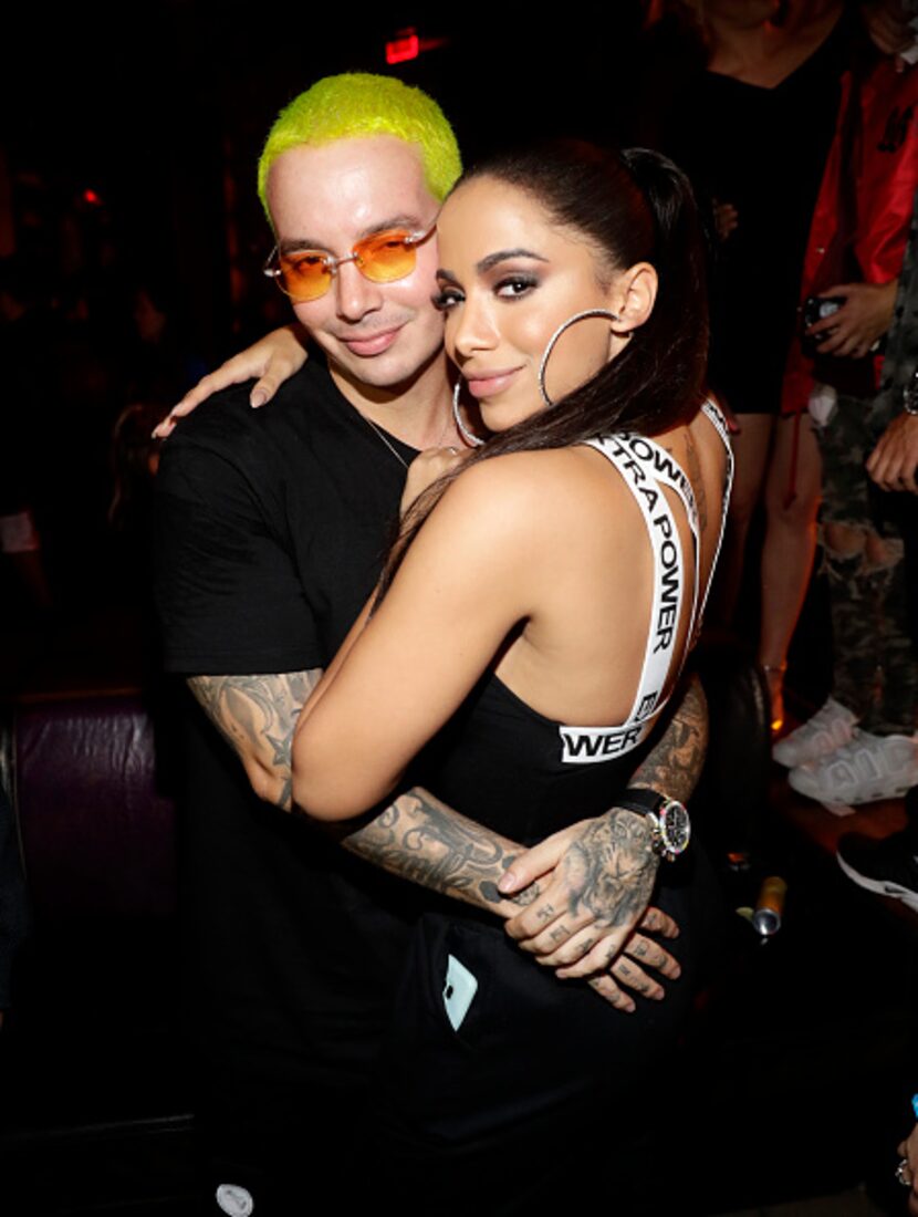 J Balvin con Anitta. Foto Getty