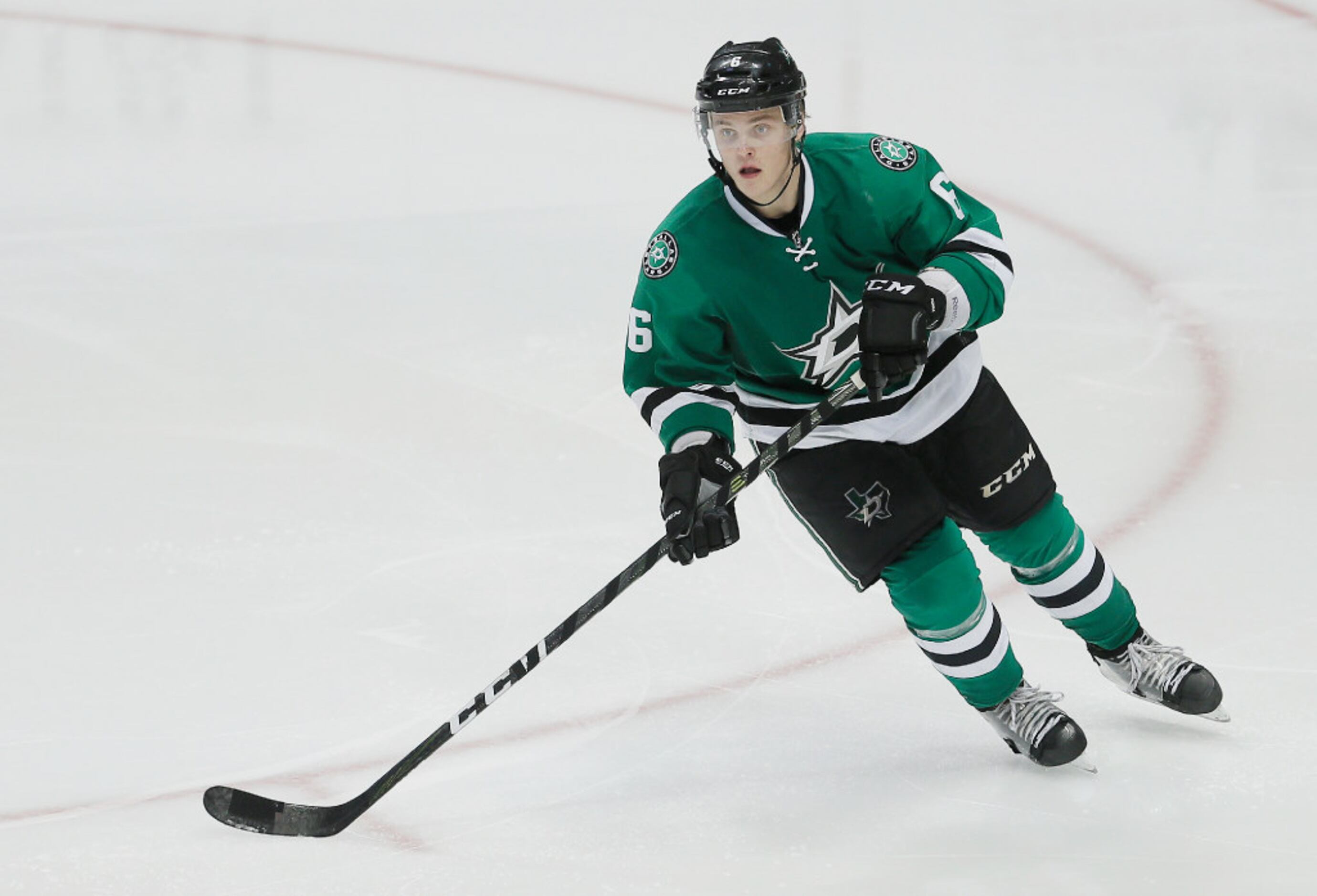 ESPN writer proposes trade to get Stars defenseman Julius Honka