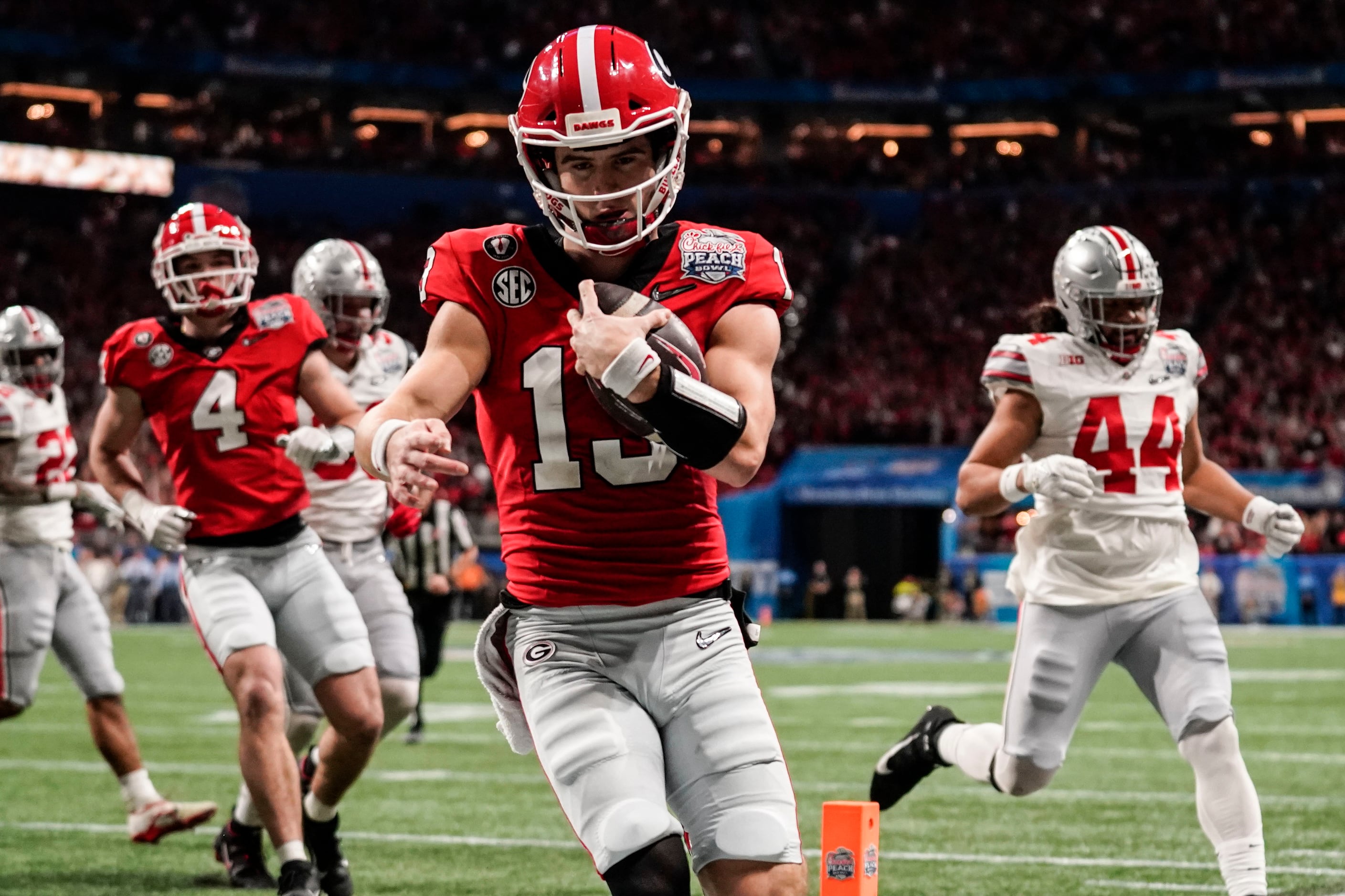 Georgia Bulldogs comeback to beat Ohio State in Peach Bowl