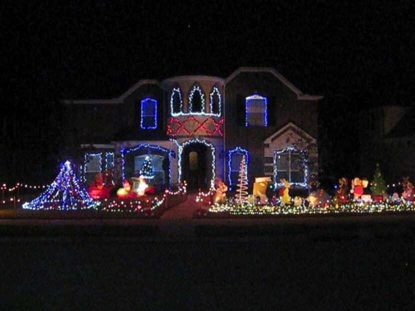 12478 Botanical Lane, Frisco: Beautiful display of lights synchronized to music.