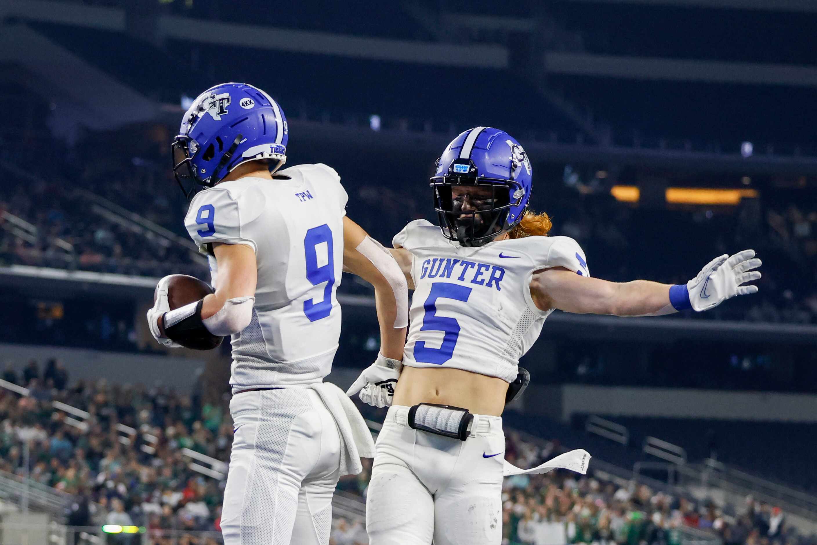 Gunter wide receiver Cole Lemons (9) celebrates his touchdown with Gunter wide receiver...