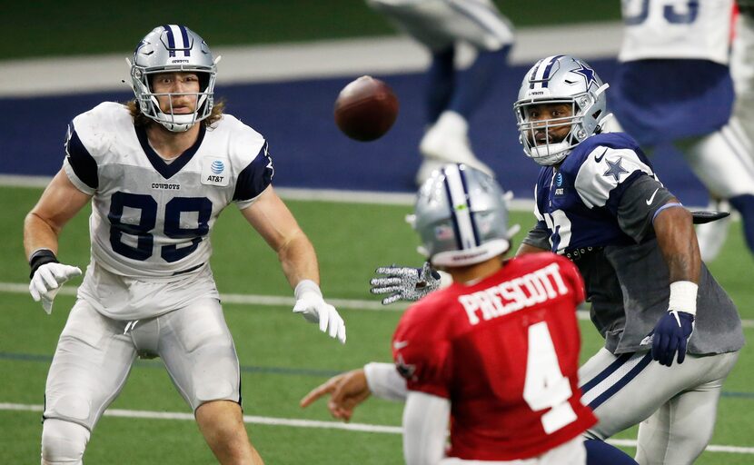 Dallas Cowboys tight end Blake Jarwin (89) and Dallas Cowboys defensive end Everson Griffen...