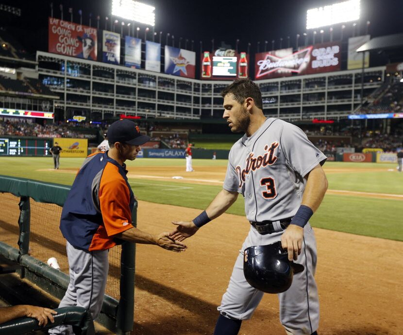 Detroit Tigers second baseman Ian Kinsler (3) is congratulated by Detroit Tigers manager...