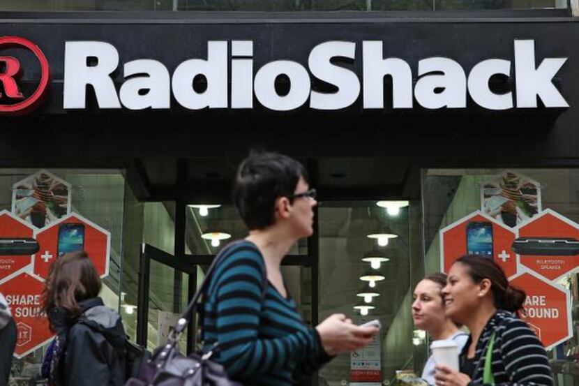 
Speculation that RadioShack is talking with shareholder Standard General about a rescue...