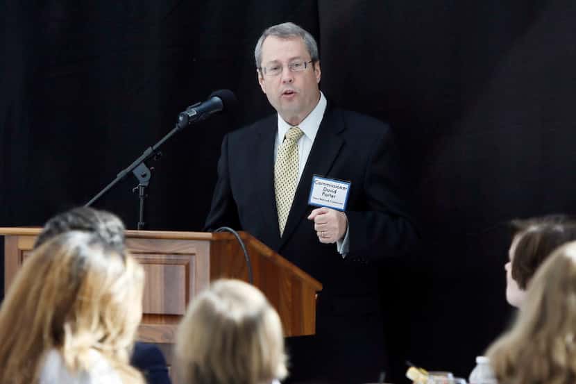  Texas Railroad Commissioner David Porter speaks to attorneys and counselors with Thompson...