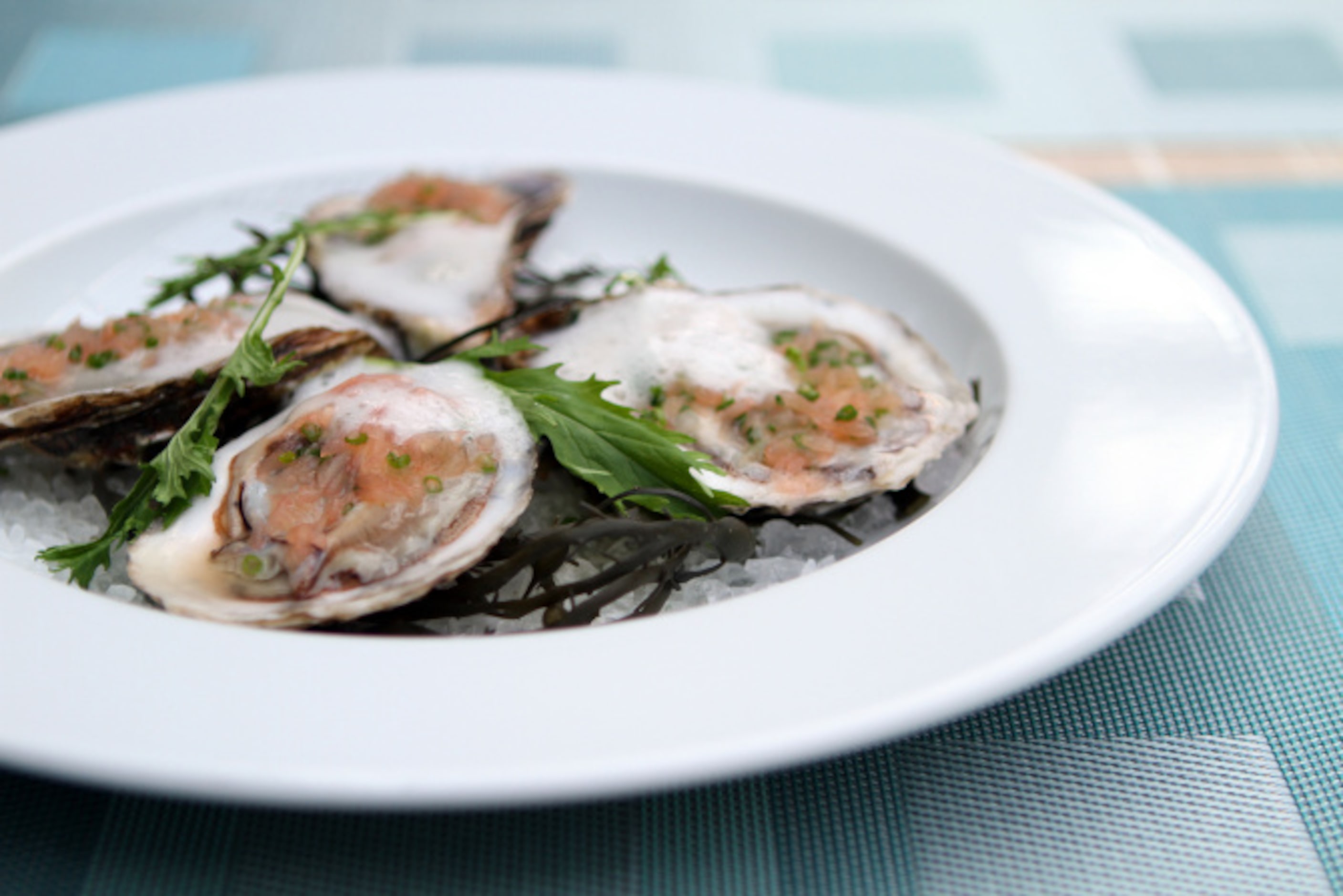 DRIFTWOOD: Naked Cowboy oysters with Champagne bubbles and Ruby grapefruit mignonette