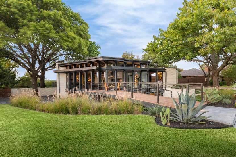 Enjoy various architectural styles at five home tours this spring. This midcentury modern...