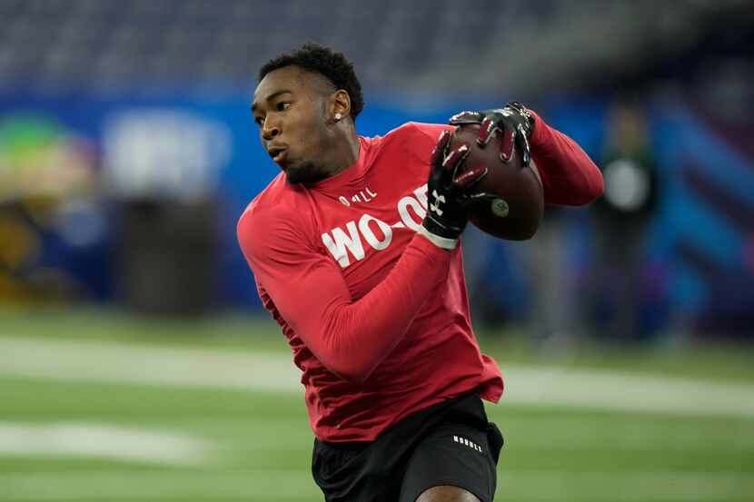South Carolina wide receiver Jalen Brooks runs a drill at the NFL football scouting combine...