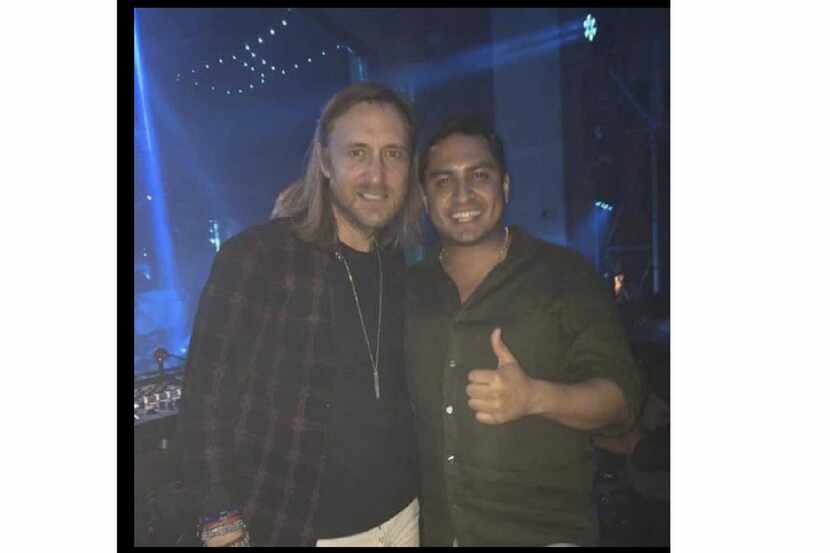  Julión Álvarez y David Guetta en Las Vegas. Foto toamda de Twitter. 

