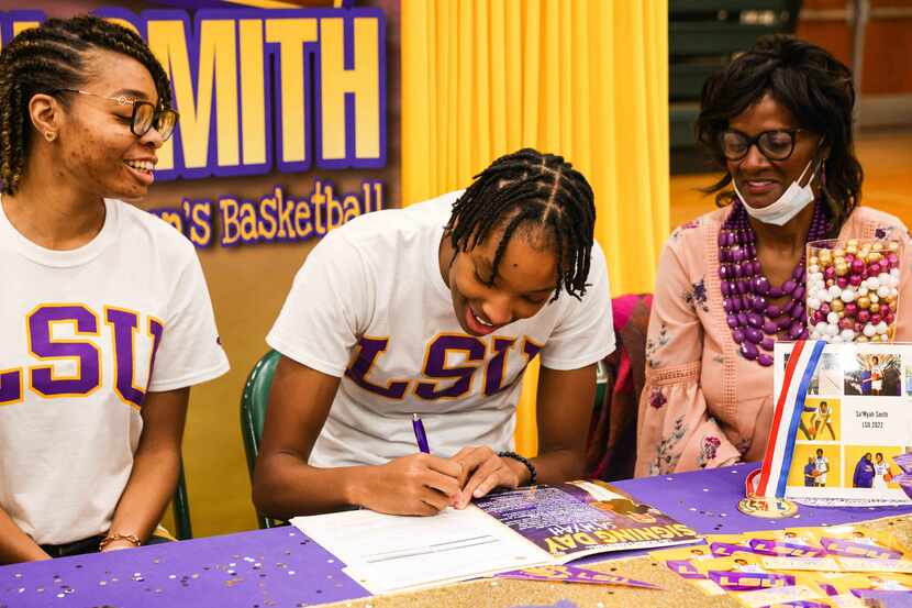 DeSoto basketball player Sa'Myah Smith, the No. 1 recruit in the area, signs her national...