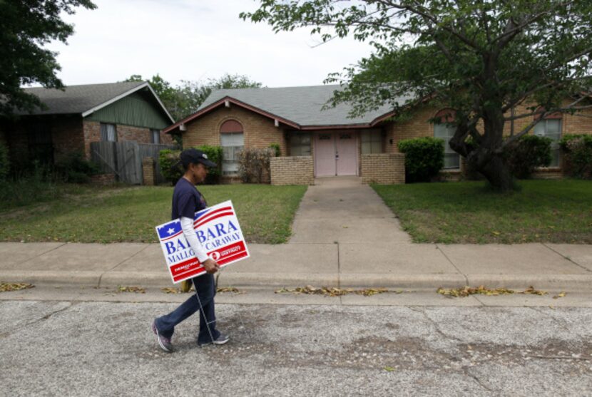 Walking blocks is nothing new for Barbara Mallory Caraway, whose old-school strategy helped...