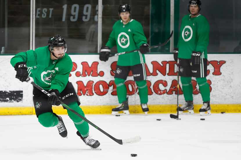 Dallas Stars right wing Nick Caamano (17) participates in a training camp practice at the...