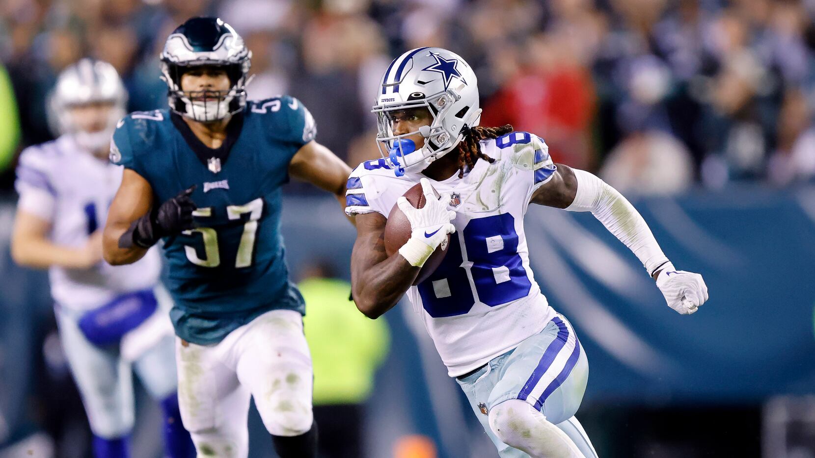 Can Dallas Cowboys catch Philadelphia Eagles in race for NFC East title?