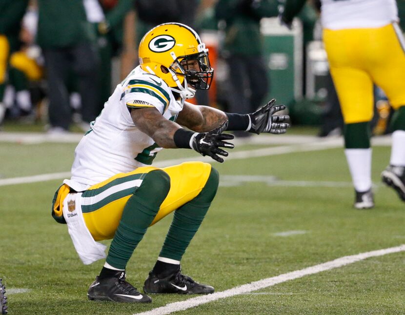 Green Bay Packers free safety Ha Ha Clinton-Dix (21) celebrates sack on Minnesota Vikings...