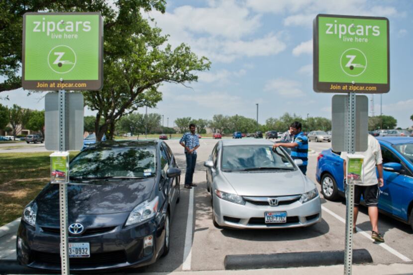 Students trade out a Honda Civic Zipcar from the University of Texas at Dallas campus.