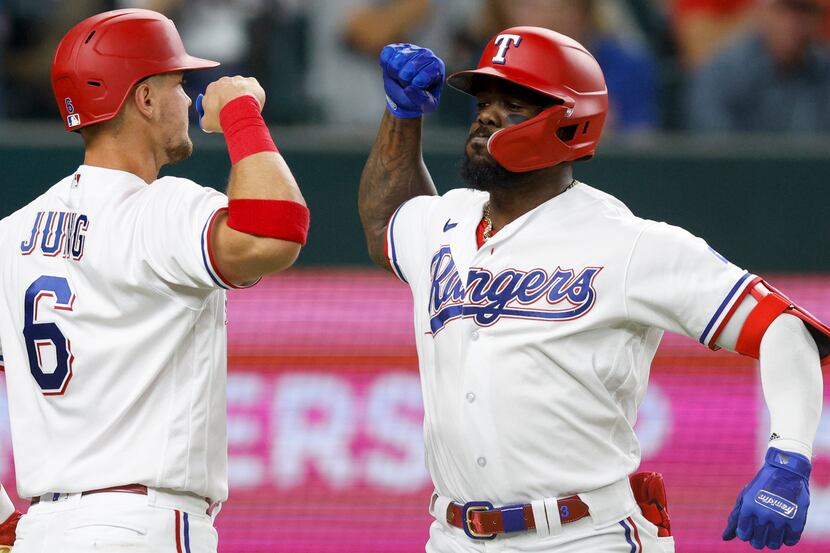 Claw and antlers' signal good for Texas Rangers