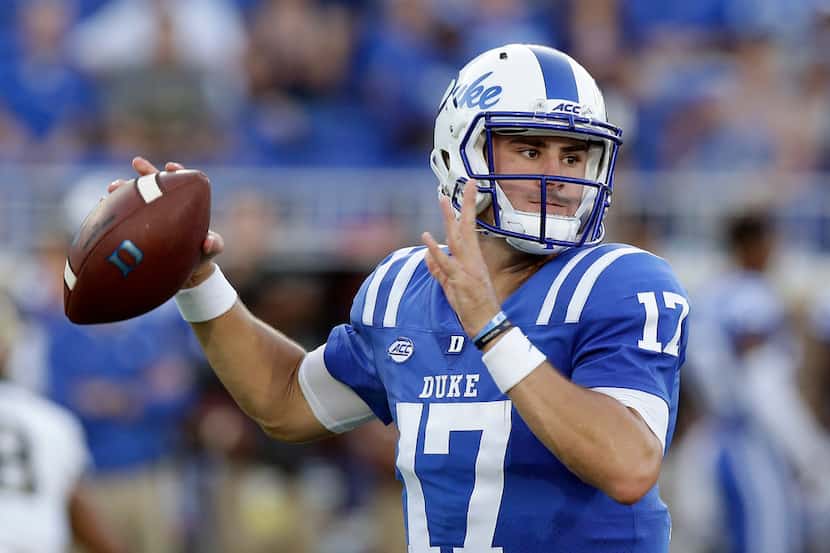 Duke quarterback Daniel Jones (17) looks to pass against Army during the first half of an...