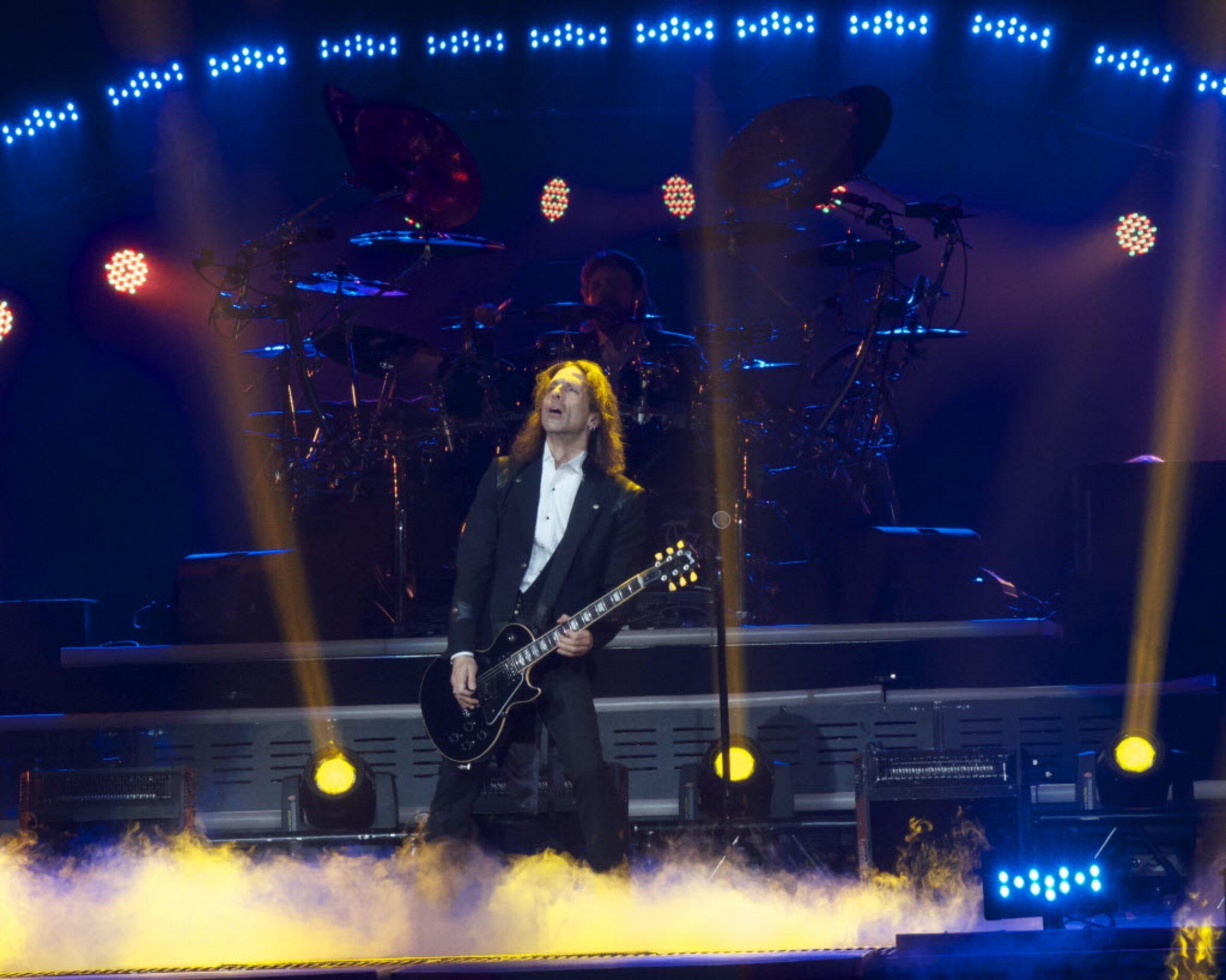 Guitarist Al Pitrelli with Trans-Siberian Orchestra performs "Lost Christmas Eve 2012"...