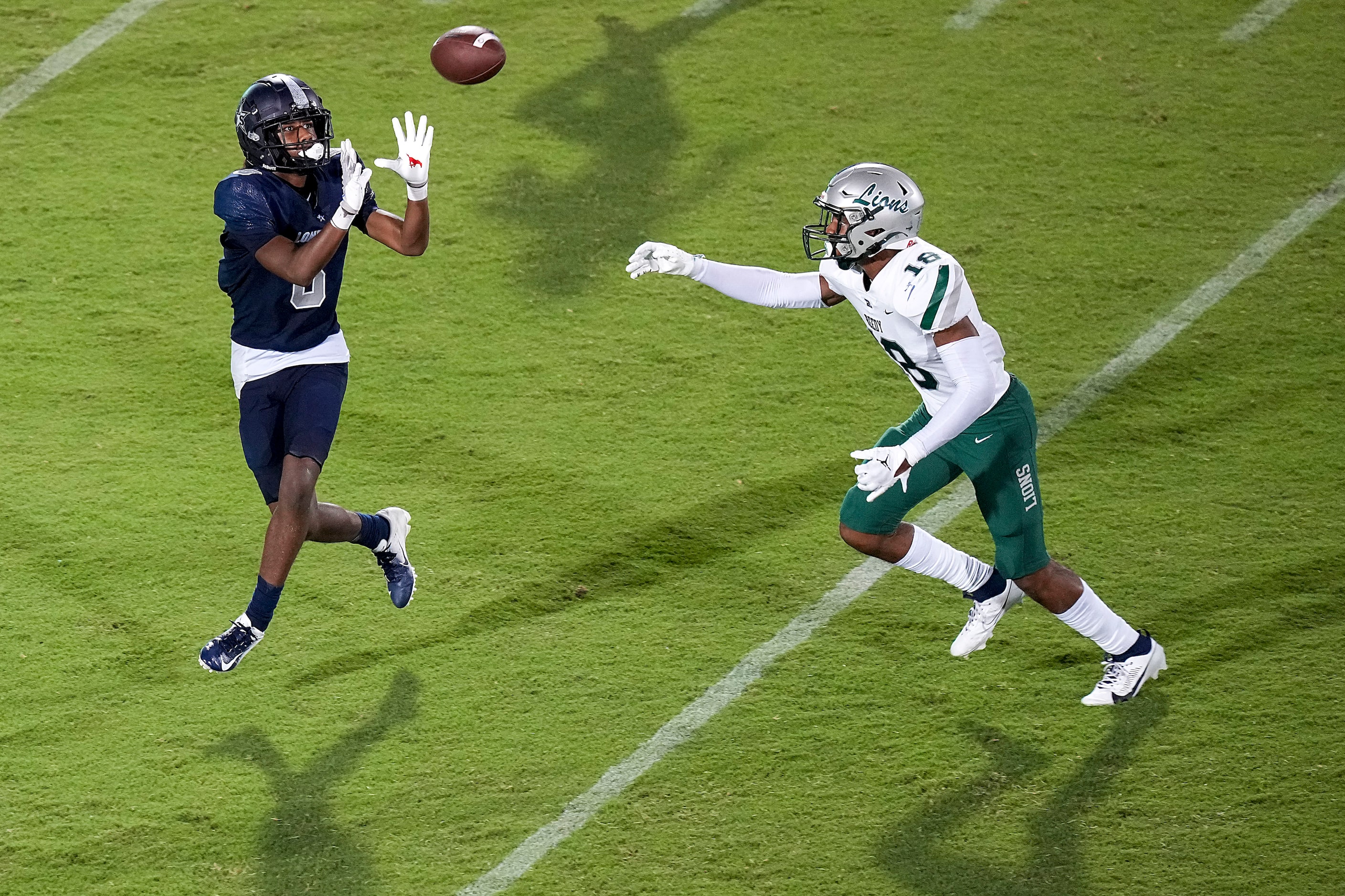 Frisco Lone Star wide receiver Winston Pollard (8) beats Frisco Reedy defensive back Robert...