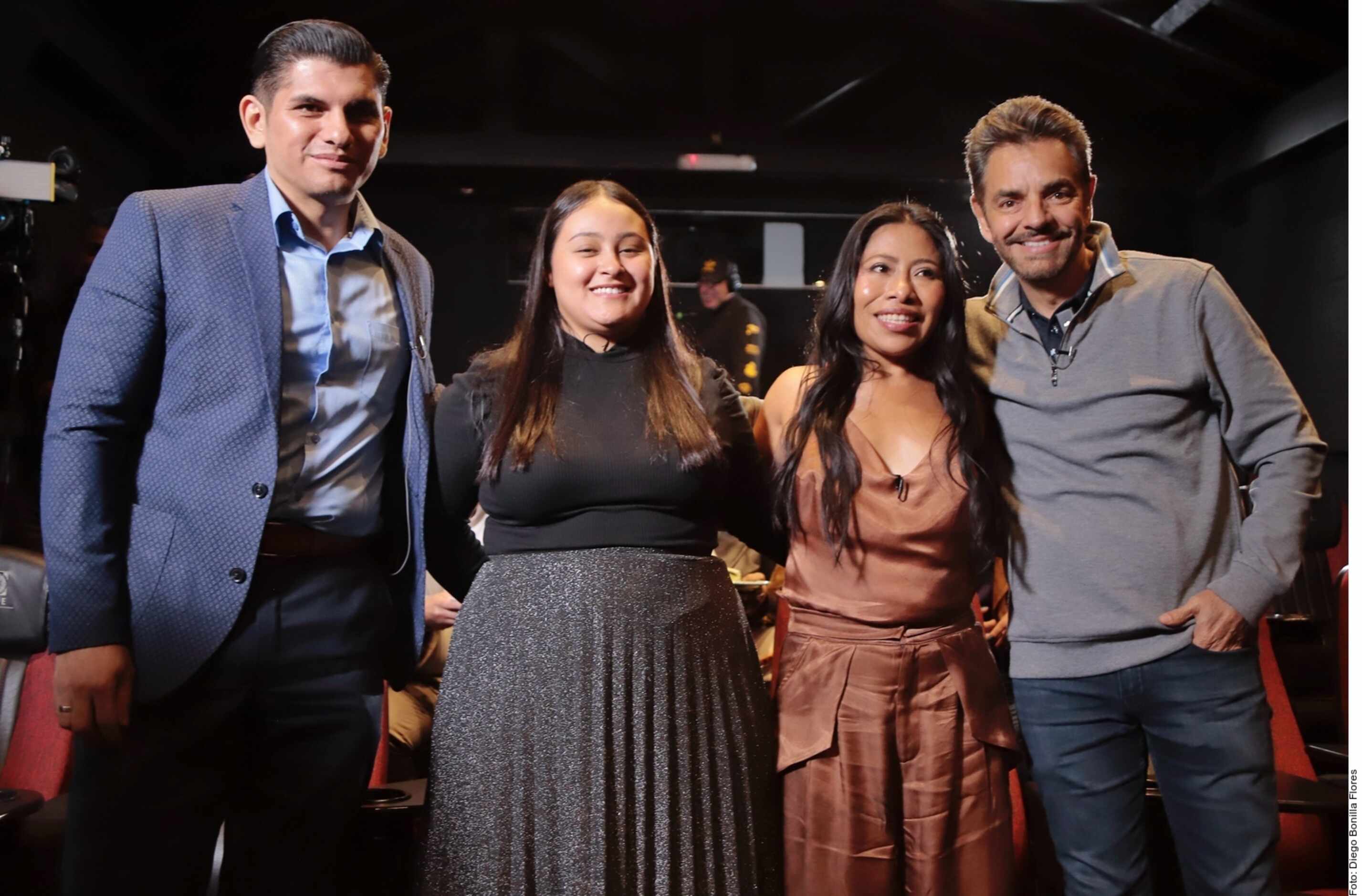 Eugenio Derbez y Yalitza Aparicio quieren mejorar el sistema educativo en  México