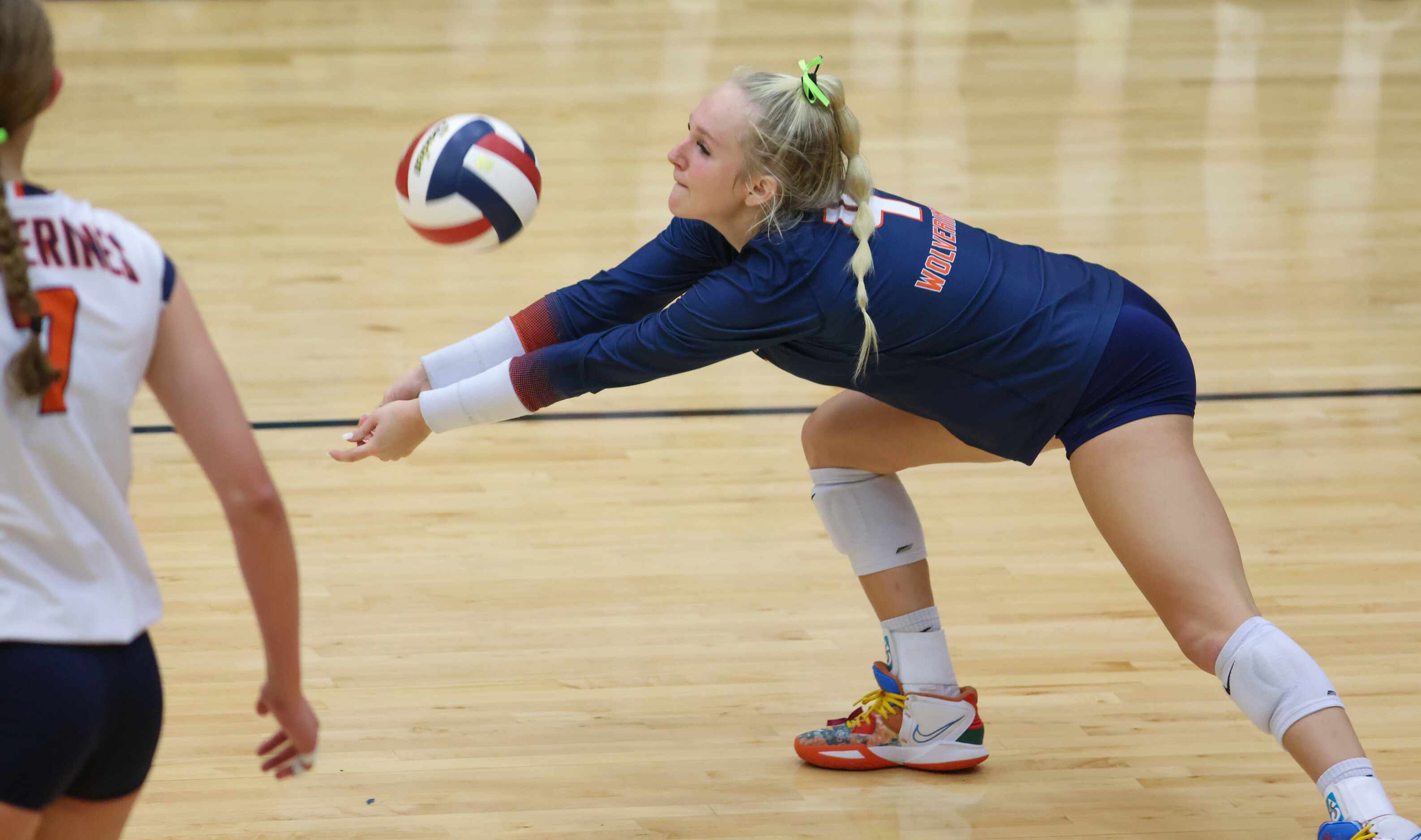 Frisco ISD’s Wakeland High School Savannah Ivie (4) volleys the ball during the second set...
