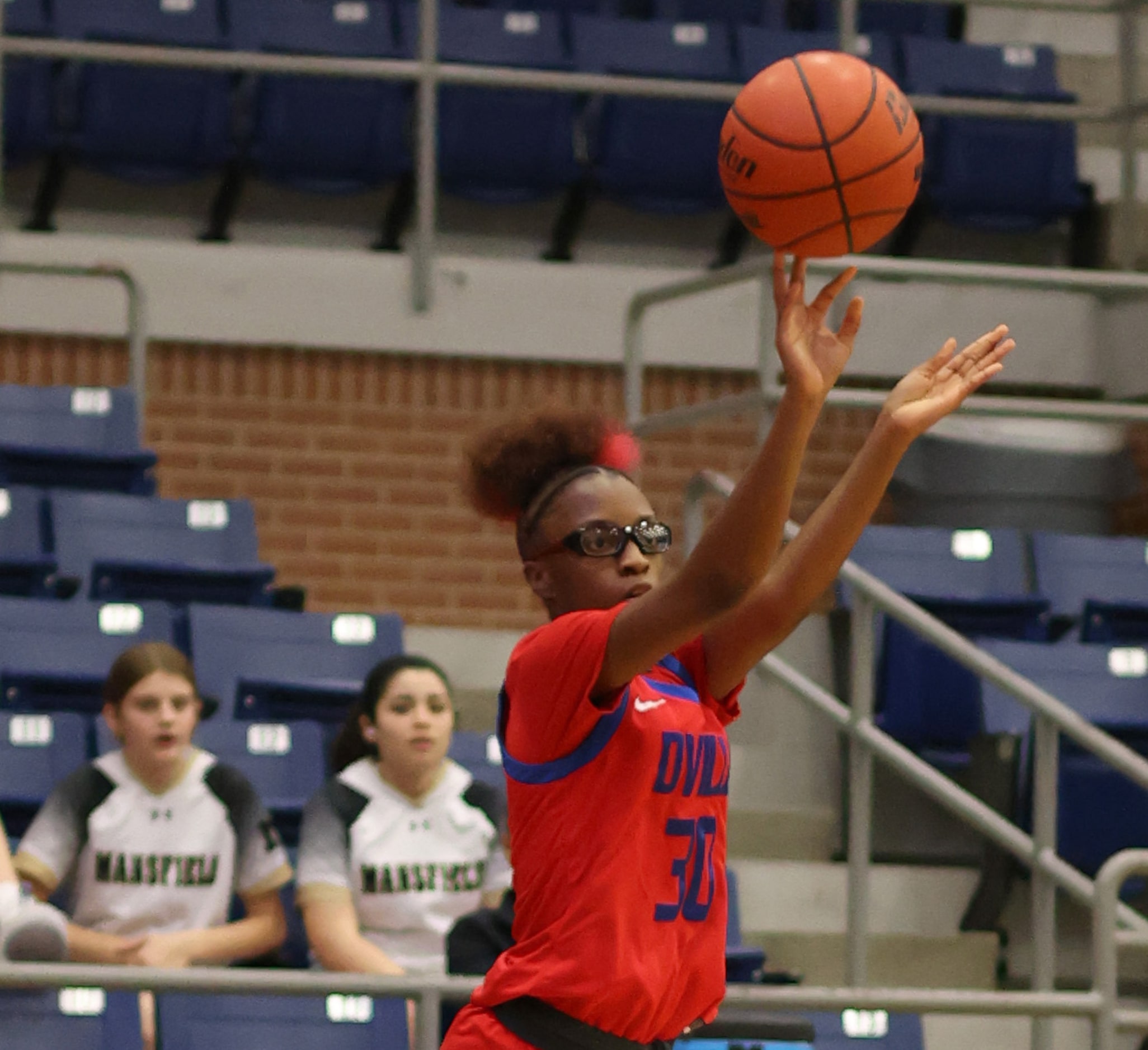 Duncanville guard Londyn Harper (30) shoots a jumps shot during first half action against...